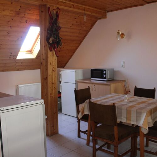 Éva Apartman Látrány  4