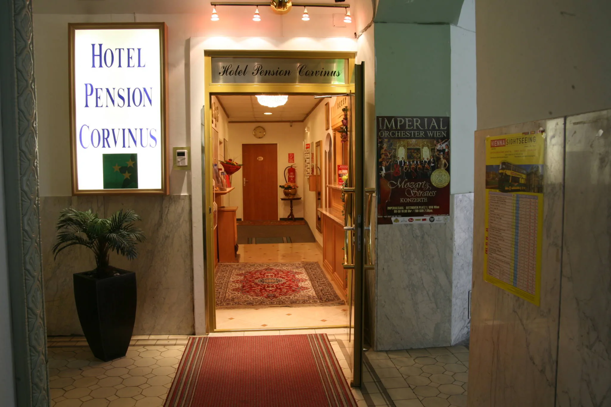 Hotel Pension Corvinus Wien