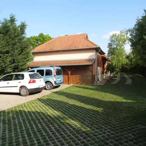 Juhász Apartmanház Hajdúszoboszló 012 kép