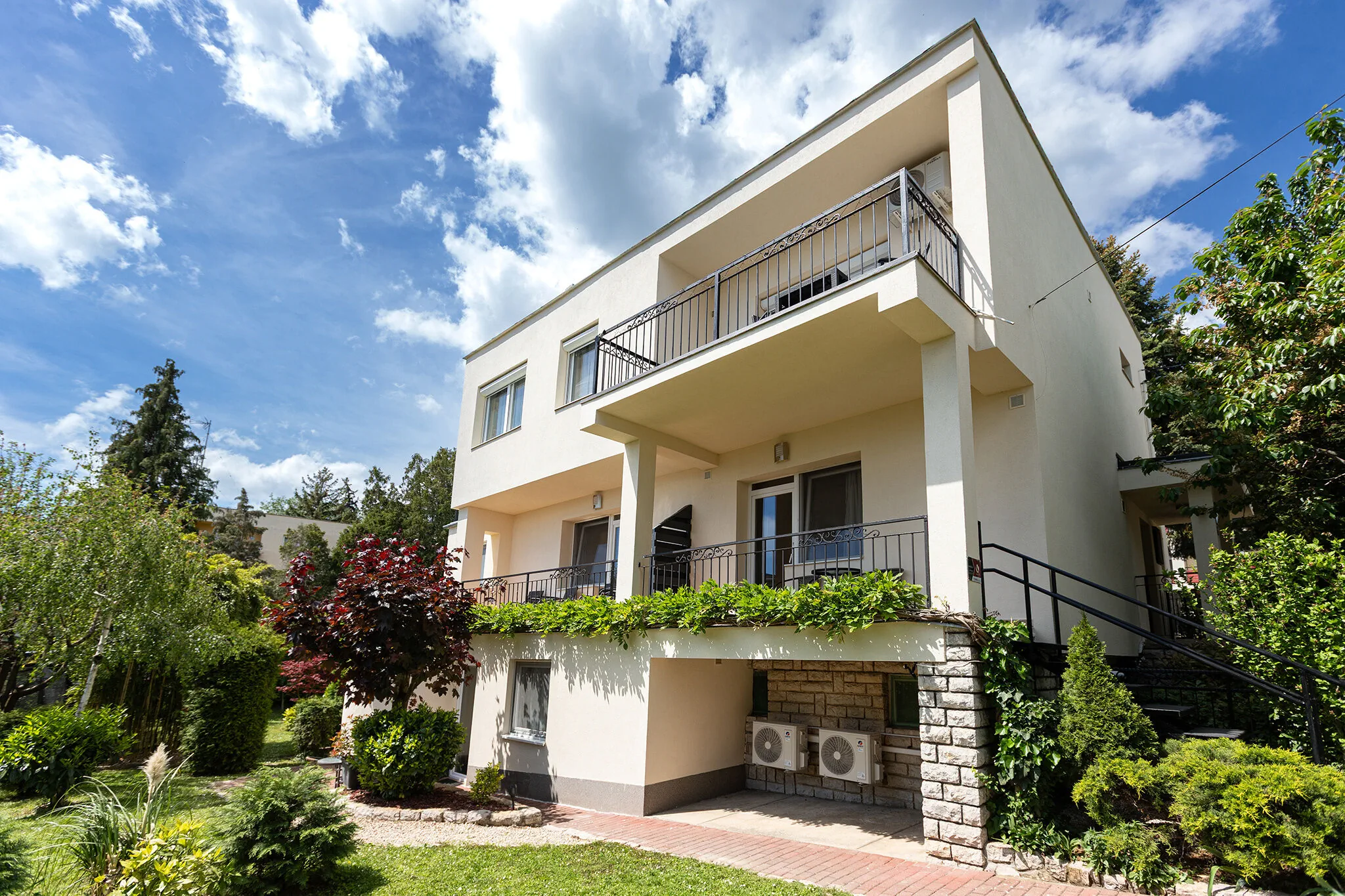 Almádi Szállás Balatonalmádi