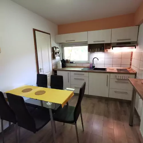 Kényelem Apartman Péc 012 kép