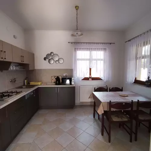 Nefelejcs Wellness Apartman Balatonmáriafürdő 023 kép