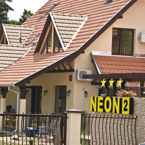 Neon 2 Vendégház Orosháza-Gyopárosfürdő