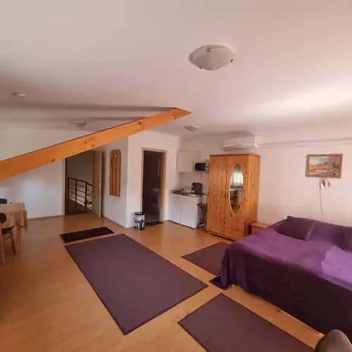 Hungária Apartmanház Péc 013 kép