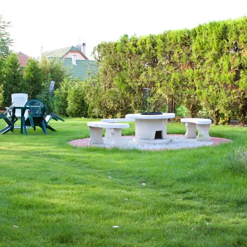 grillez&eacute;si hely