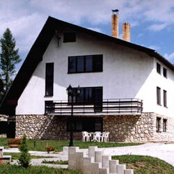 Villa Altwaldorf B&B a Rekreačný dom Stará Lesná