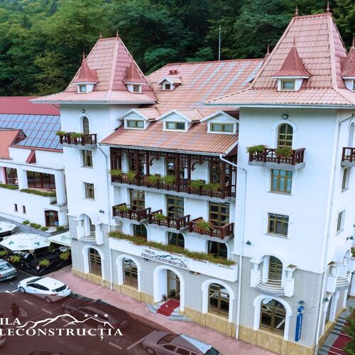 Vila Teleconstrucția Slănic Moldova