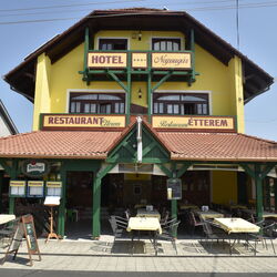 Hotel Napsugár Balatonmáriafürdő