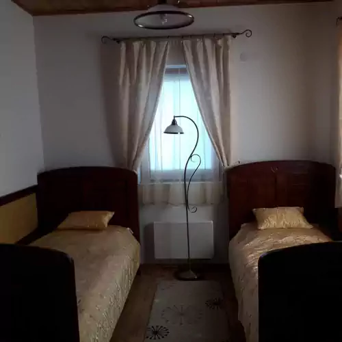 Mátyás Madár Vendégház Tard 023 kép
