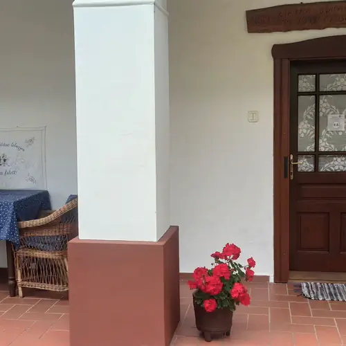 2 szob&aacute;s apartman bej&aacute;rat