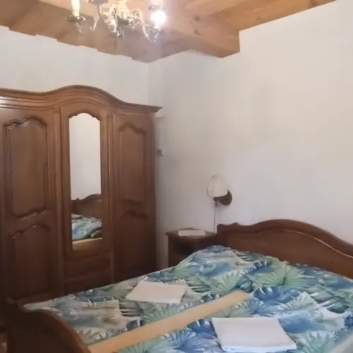 2 szob&aacute;s apartman 1. szoba