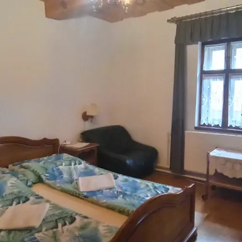 2 szob&aacute;s apartman 1. szoba