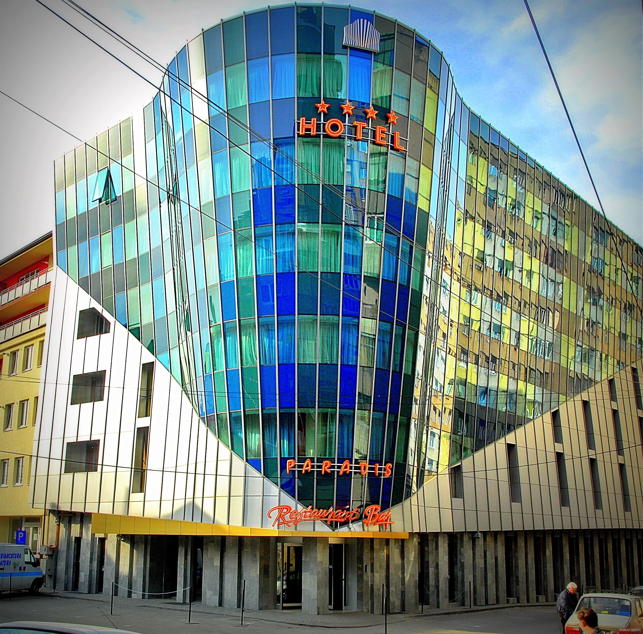 Hotel Paradis Cluj Napoca RevNGo