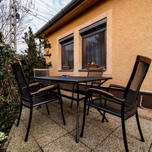 Estike Apartman Gyula 005 kép