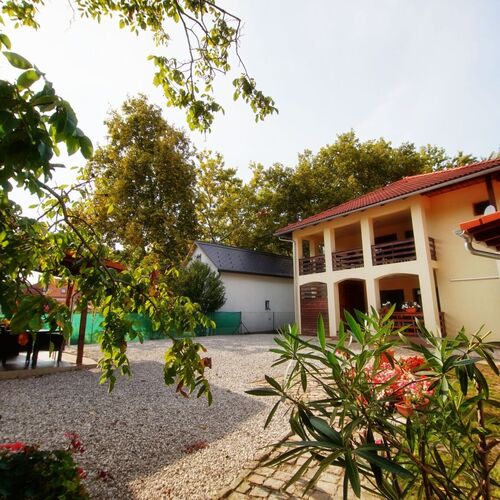 Berni Apartman Balatonboglár  3