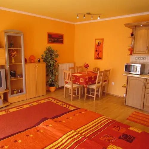 Balaton Wellness Apartman Siófok 006 kép