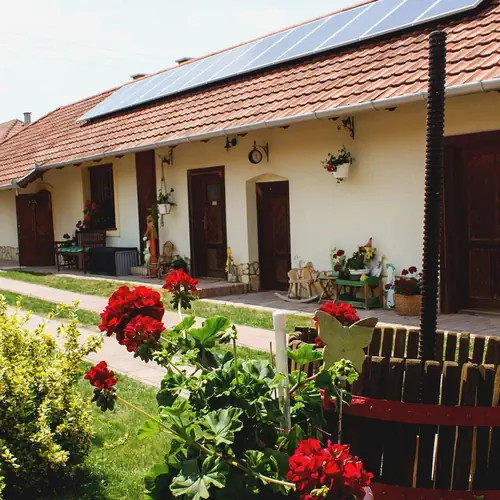 Kép belső udvarról