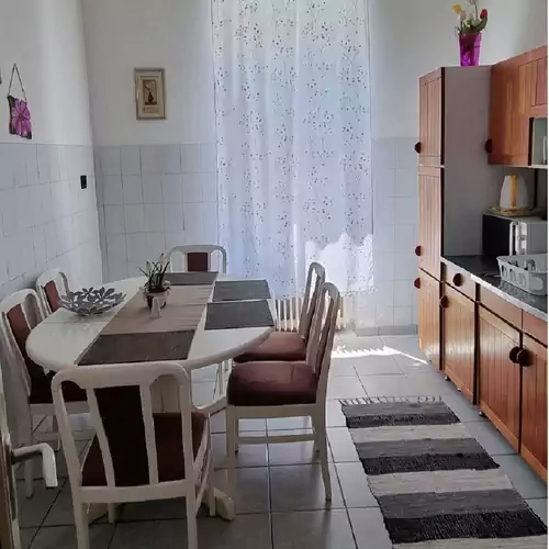 Horváth Apartman Keszthely 003 kép
