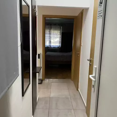 Garay Apartman Péc 002 kép