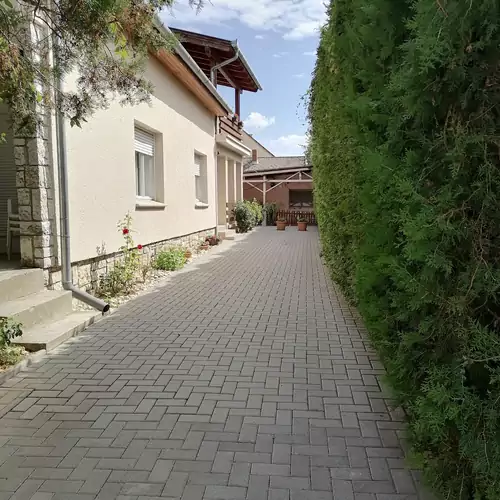 Várkonyi Apartman Balatonboglár 002 kép