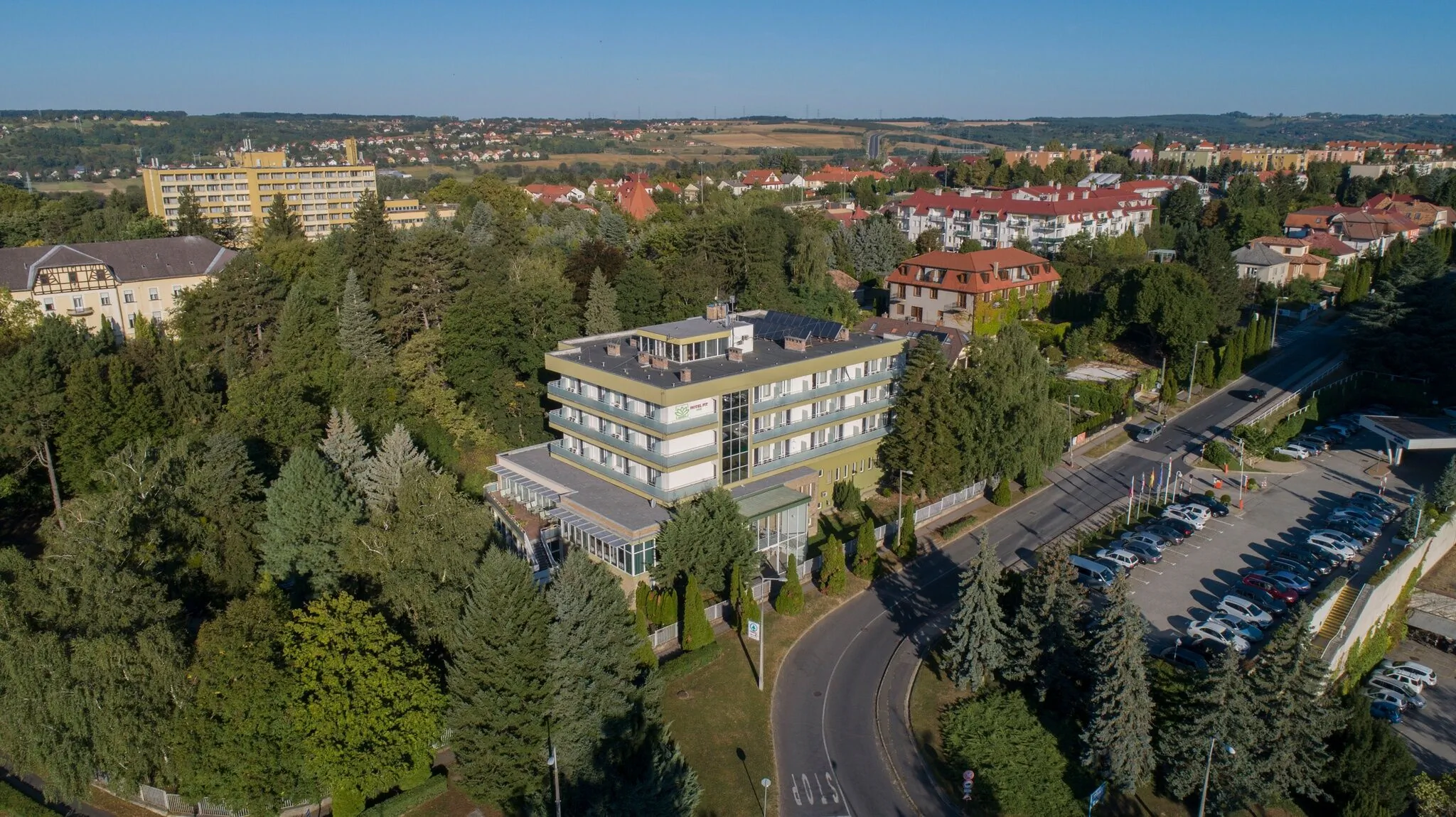 Hotel FIT H&eacute;v&iacute;z 