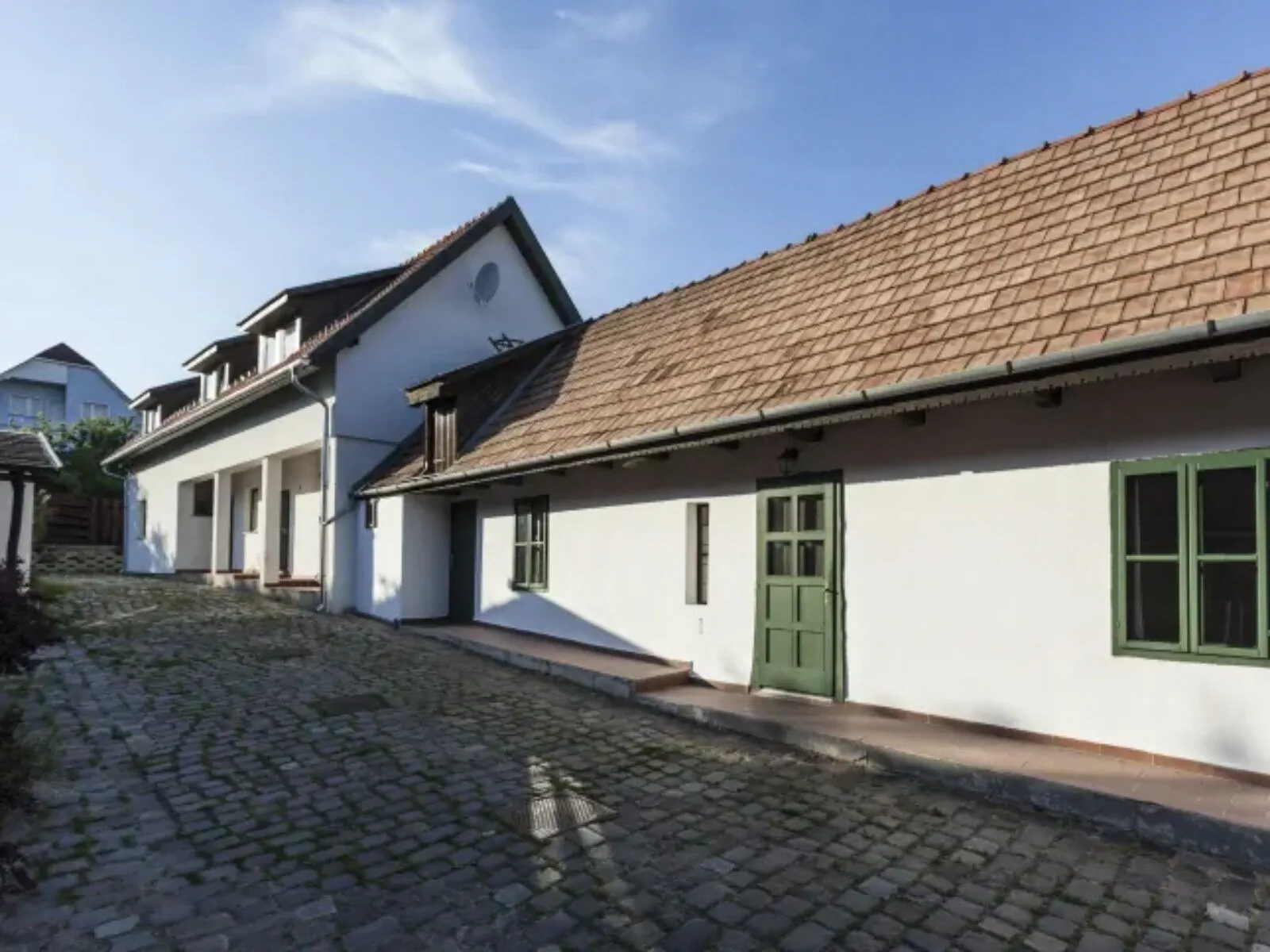 Kislugas Panzió és Vendéglő Pilisszentkereszt