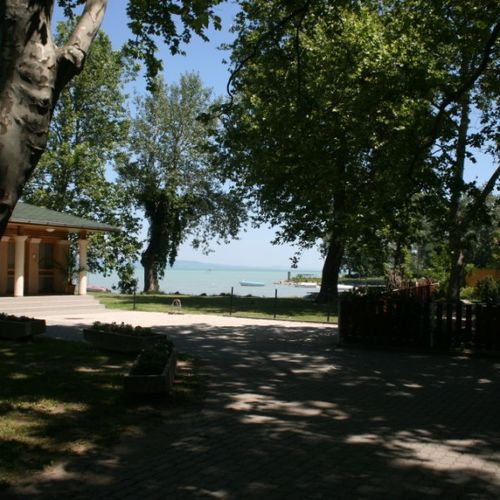 Fehérló Apartman Balatonboglár  2