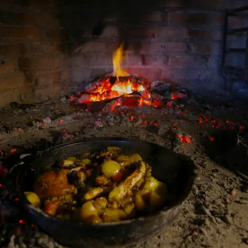 gastro-Traditional peka