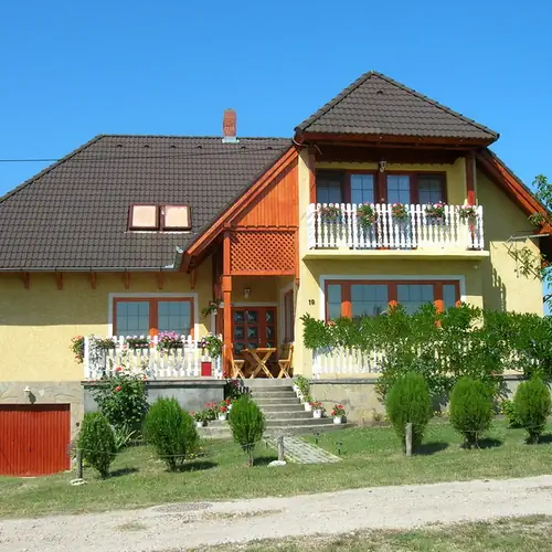 Marianna apartman Fonyódon 6-8+4fő részére