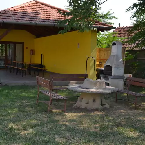 Arany Tisza Apartmanház Poroszló 003 kép