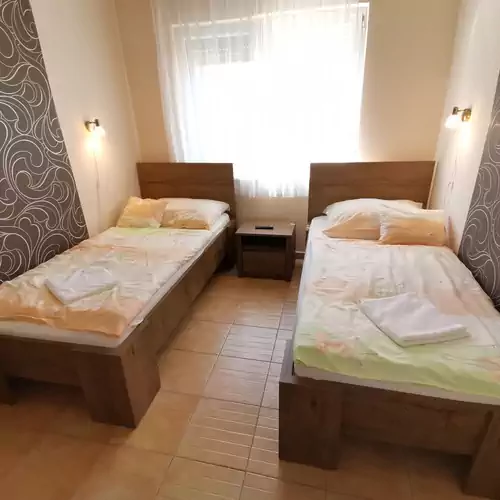 Hello Apartman Hajdúszoboszló 019 kép