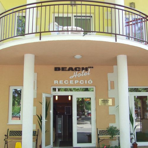 Beach Hotel Siófok ★★★ 4