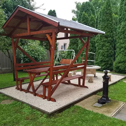 Muskátli Apartmanház 4. Hajdúszoboszló 010 kép