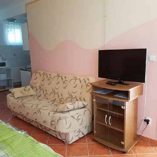 Muskátli Apartmanház 4. Hajdúszoboszló 009 kép