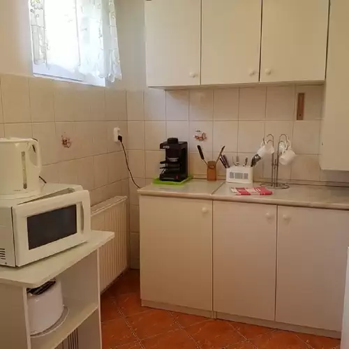 Muskátli Apartmanház 4. Hajdúszoboszló 015 kép