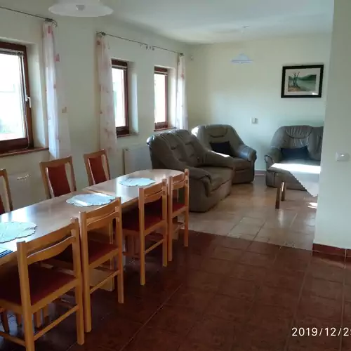 Diófa Apartmanház II. Egerszalók