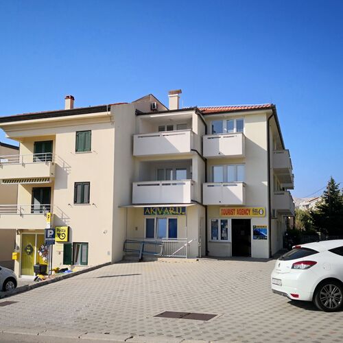 Apartmani Akvarij Baška  4