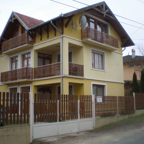 Horvth Hz Apartman Zamrdi 