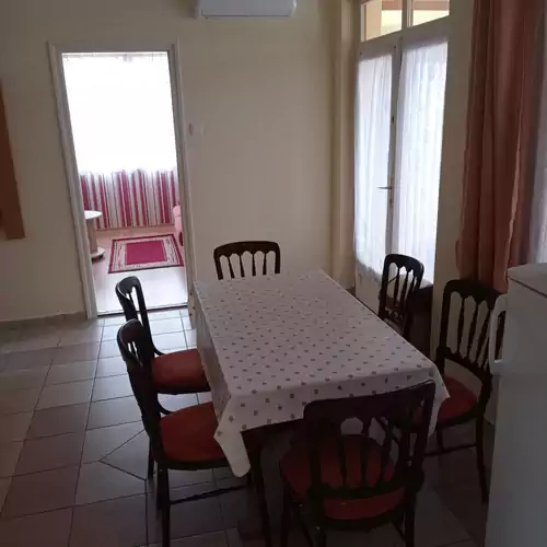 Horváth Ház Apartman Zamárdi 006 kép