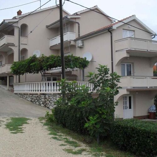 Apartmani Desanka Lopar