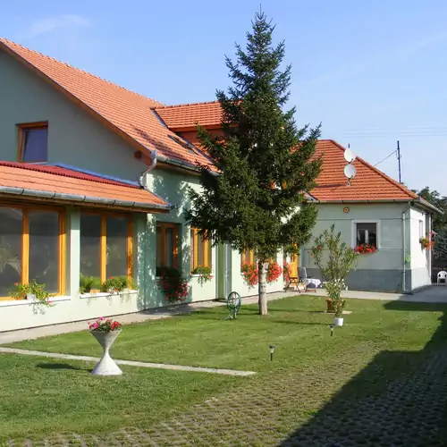 Tünde Vendégház Bernecebaráti 001 kép