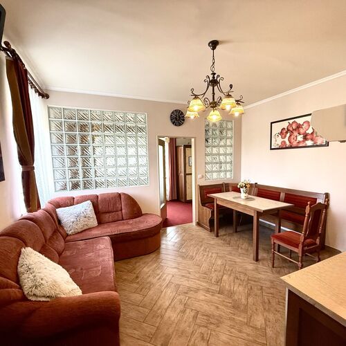 HoldLux Keyless 0–24 Apartmanok Sárvár