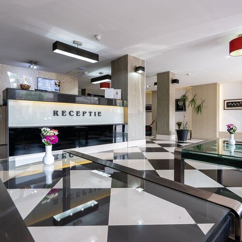 Hotel Parliament București