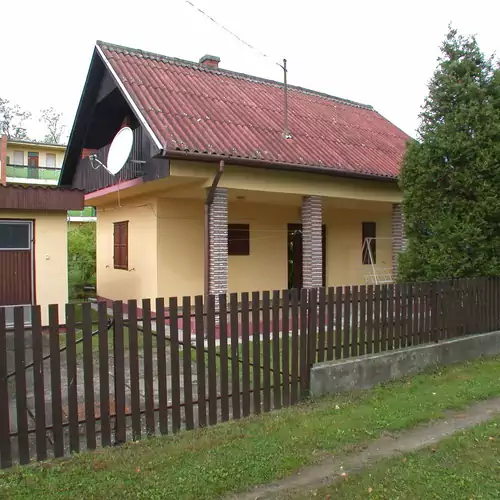 Árpád Nyaraló Balatonmáriafürdő 003 kép