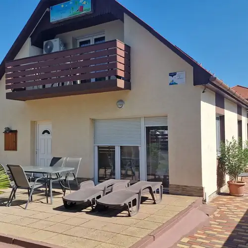 Napsugár Villa A Siófok 002 kép