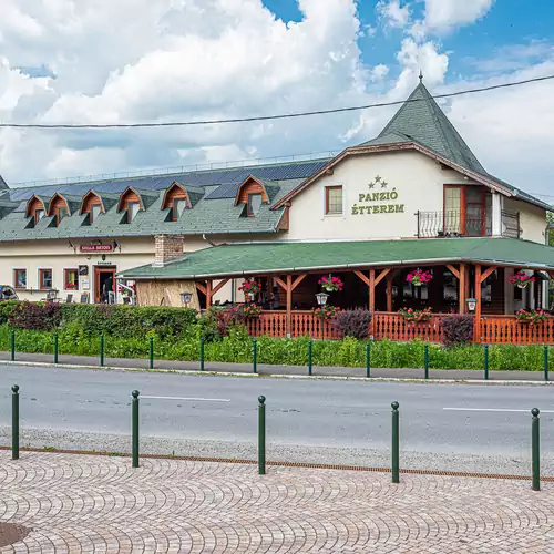 Gasthaus Panzió & Étterem Szilvásvárad 014 kép