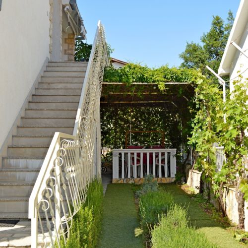 Apartmani Olga Matic Vodice  3