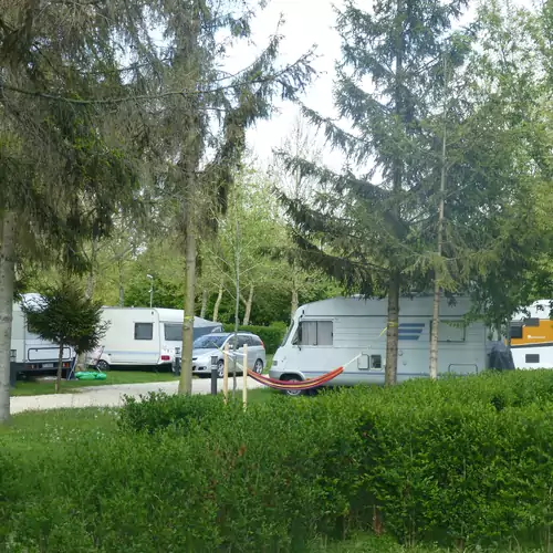 Lipóti Termál - és Élményfürdő & Camping 009 kép