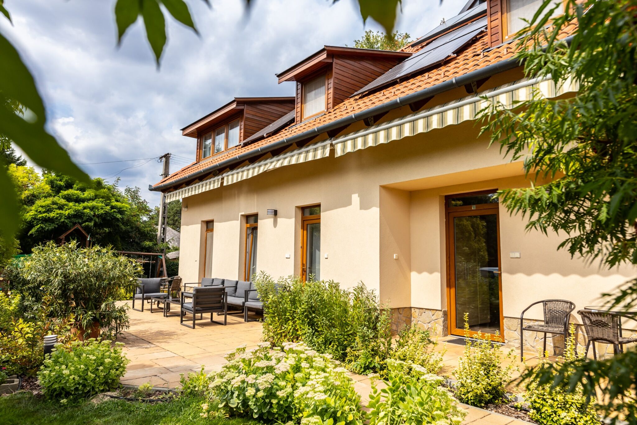 Relaxo Apartmanház Cserkeszőlő