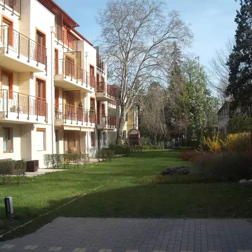 Villa Palazzo Apartmanház Siófok 005 kép